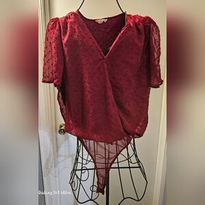 Elegant Burgandy Size M Women's Top/Bodysuit​​​